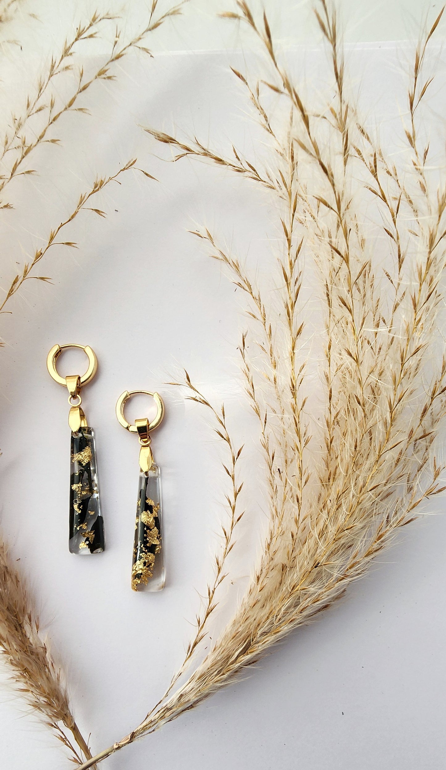 Small Patu- Black and Gold Collection