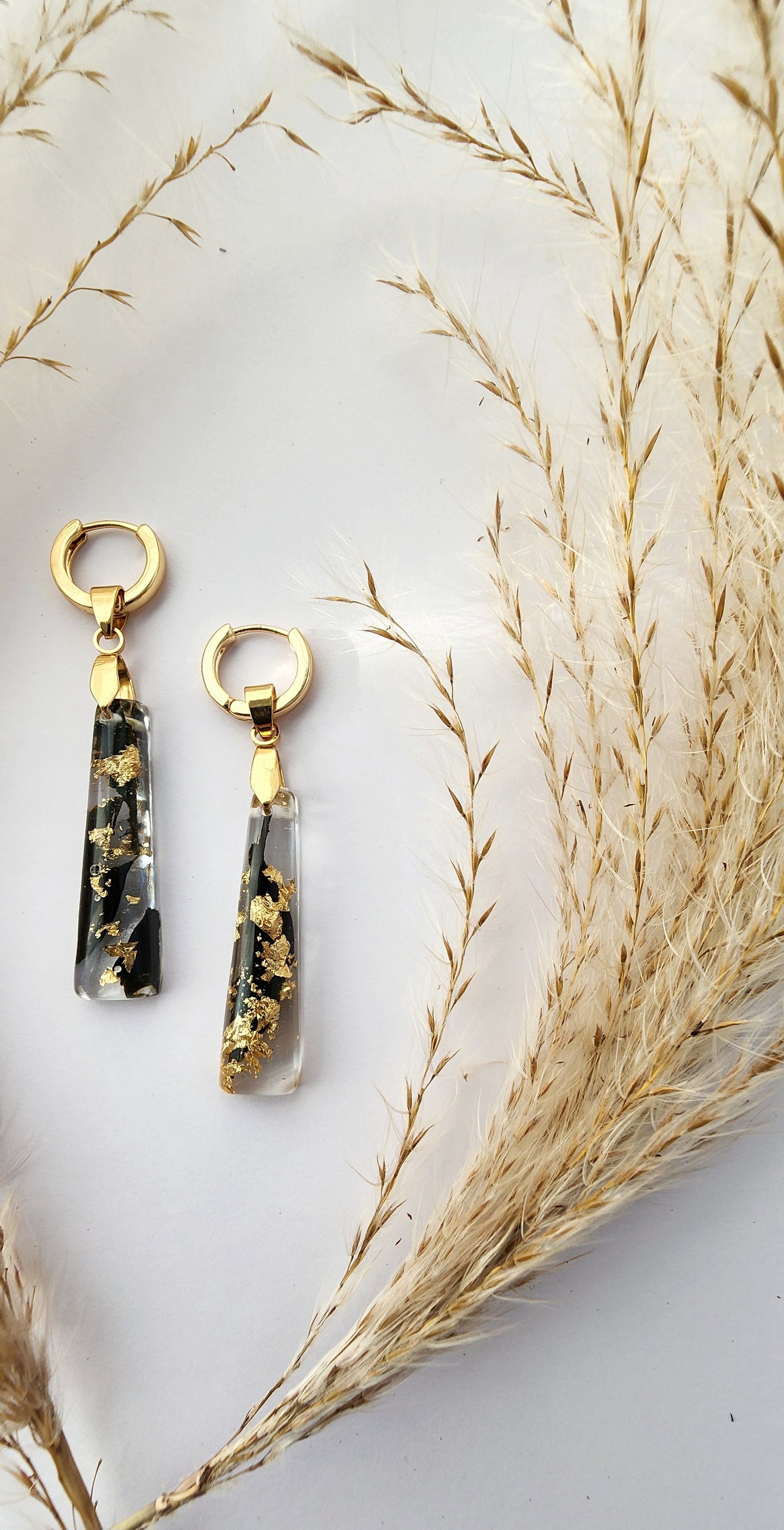 Small Patu- Black and Gold Collection